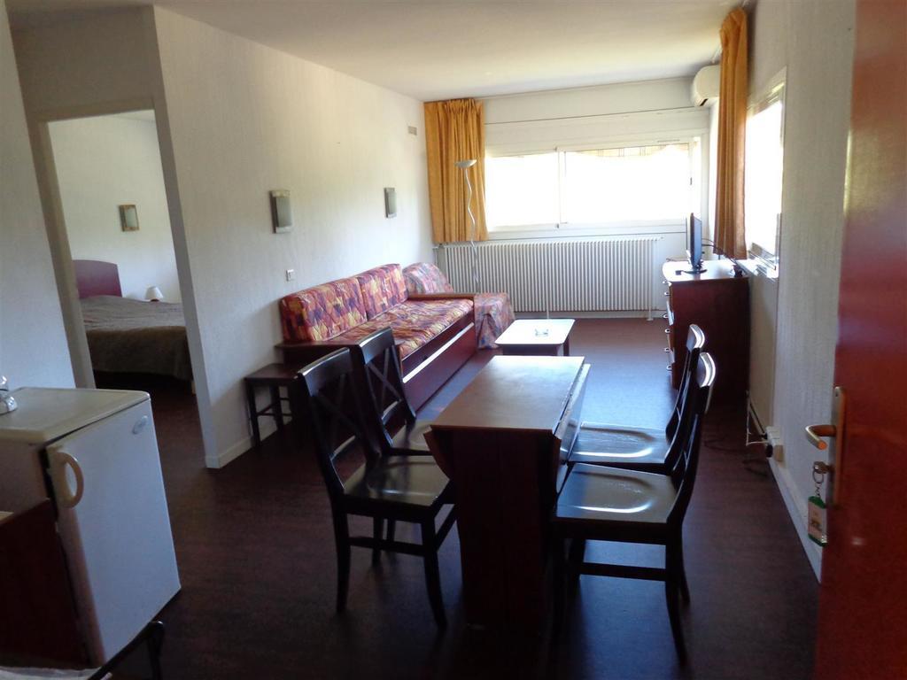 Le Domaine Des Oliviers Apartment Saint-Cyr-sur-Mer Room photo