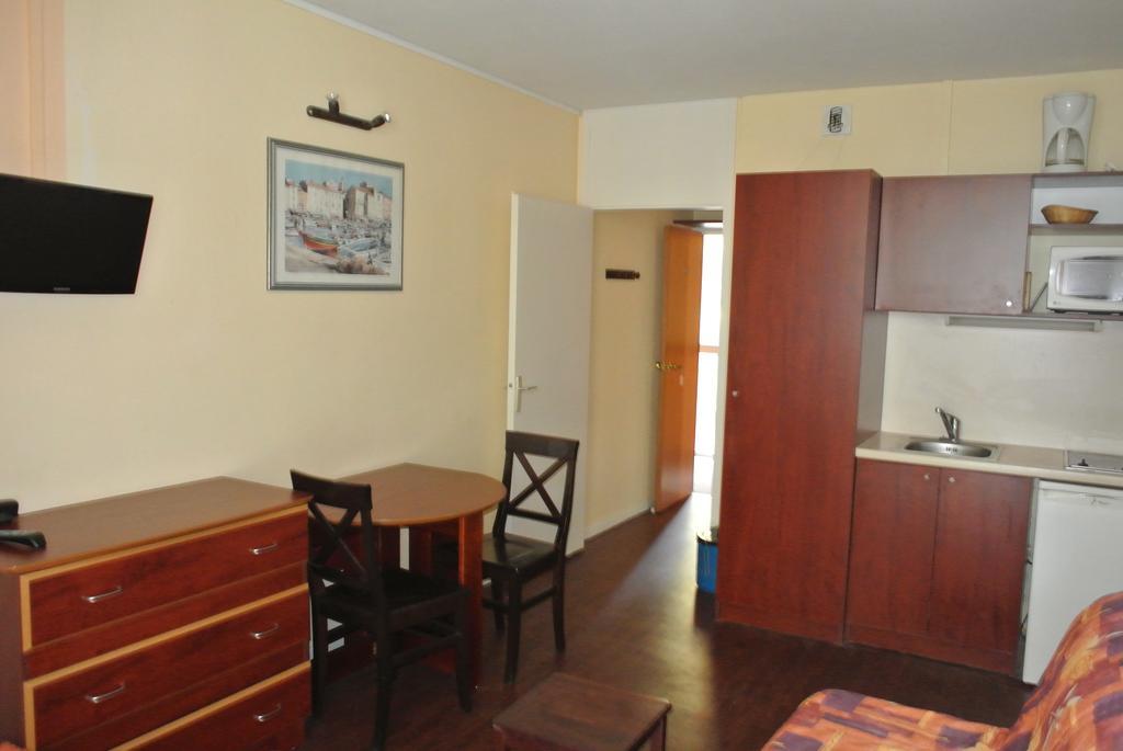 Le Domaine Des Oliviers Apartment Saint-Cyr-sur-Mer Room photo