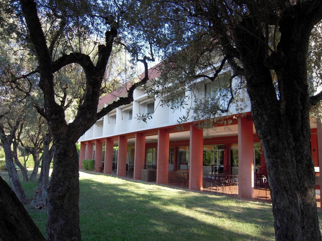 Le Domaine Des Oliviers Apartment Saint-Cyr-sur-Mer Exterior photo